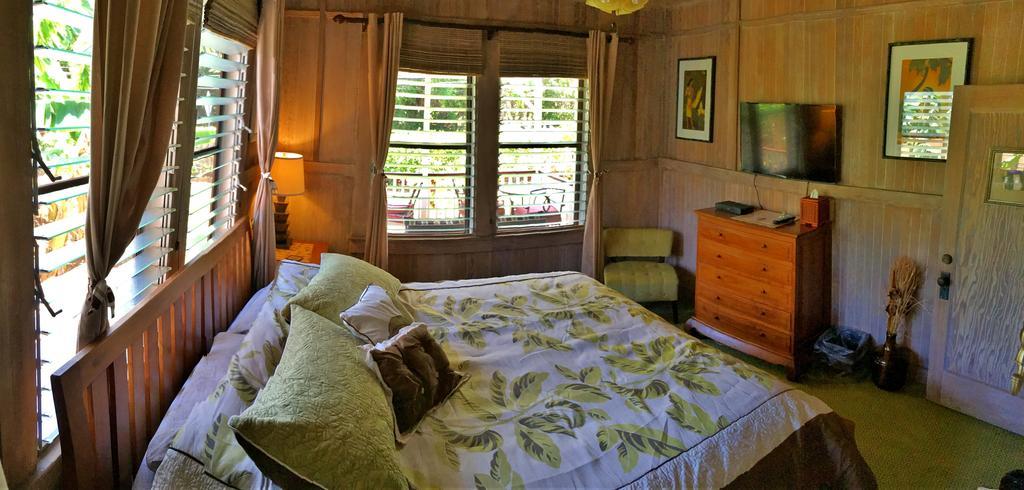 Poipu Bed And Breakfast Inn Koloa Екстер'єр фото