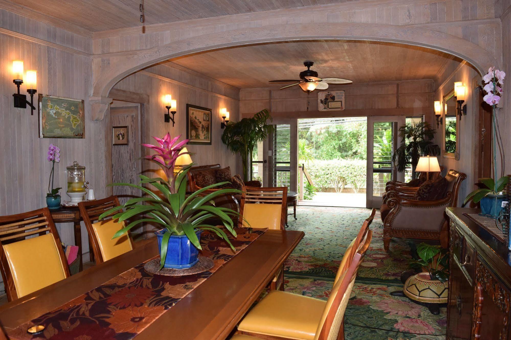 Poipu Bed And Breakfast Inn Koloa Екстер'єр фото