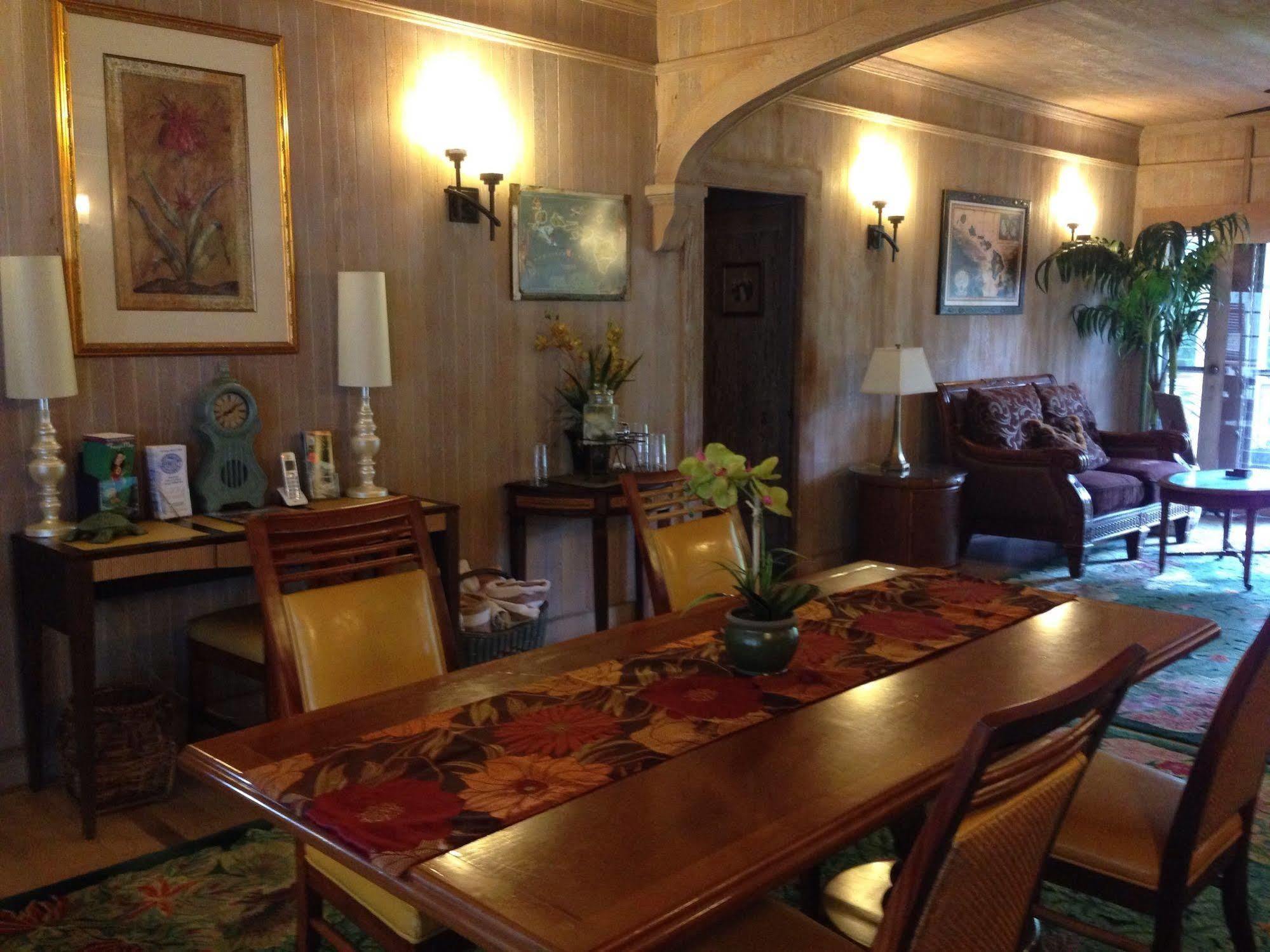 Poipu Bed And Breakfast Inn Koloa Екстер'єр фото